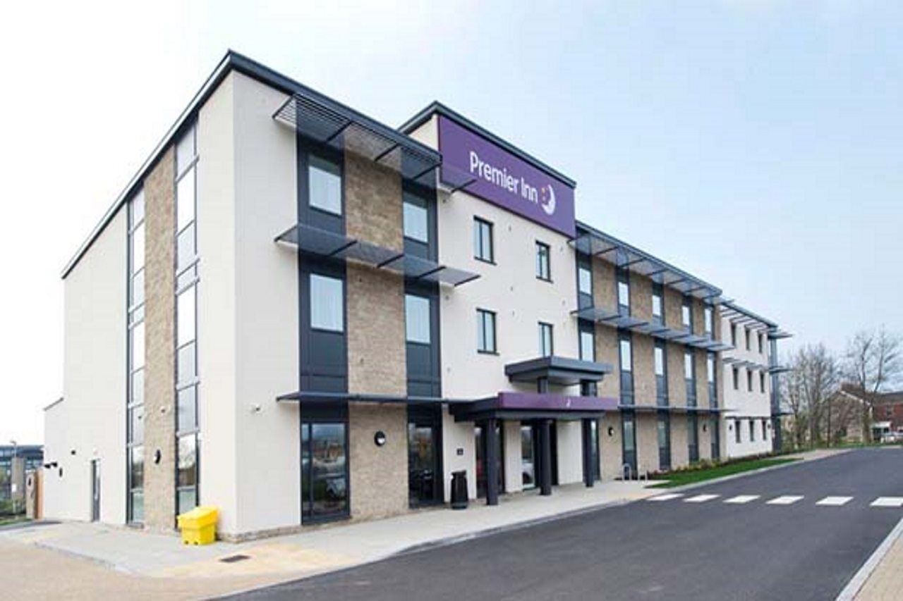 Premier Inn Вэллс Экстерьер фото
